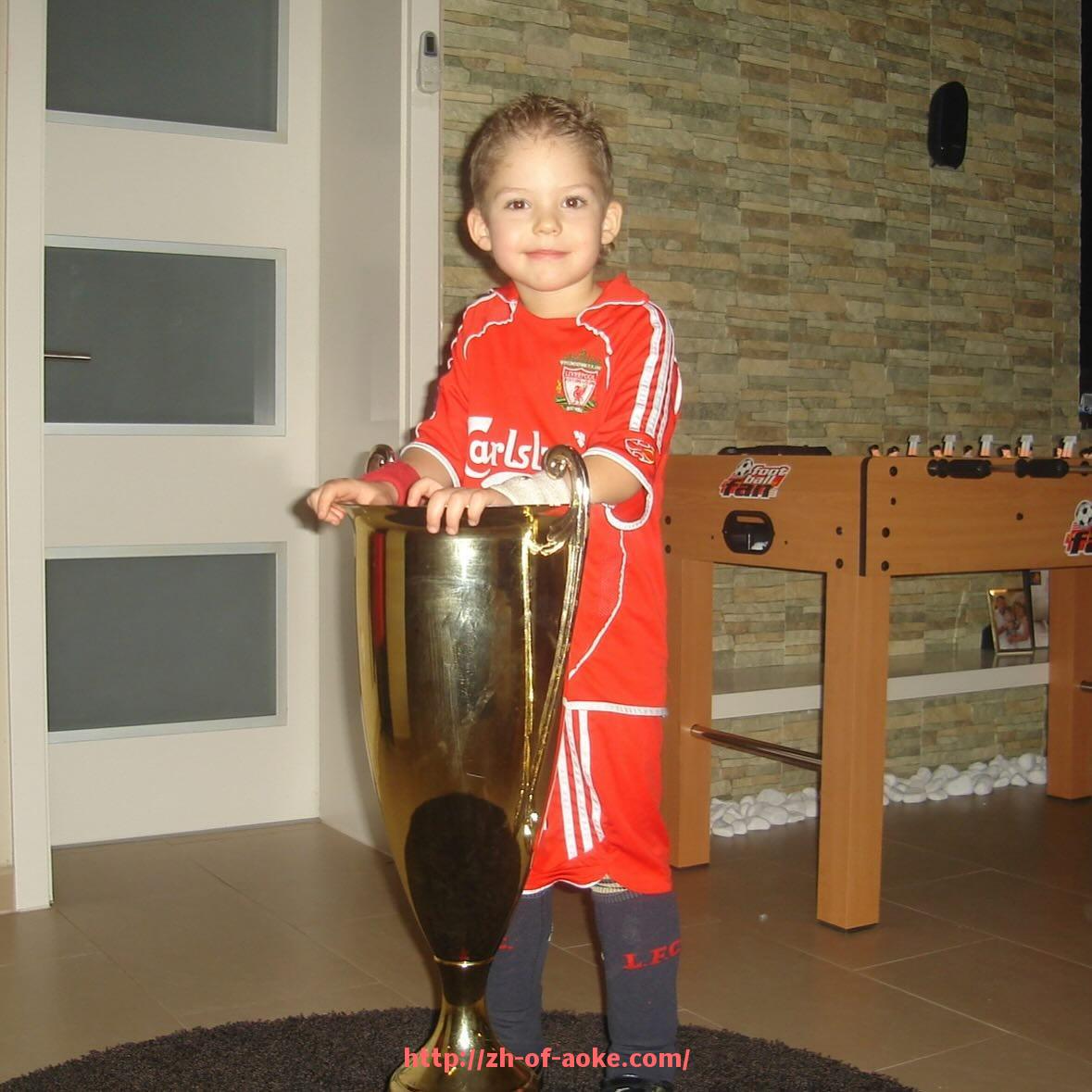 澳客足彩-世俱杯焦点瞬间特辑：用镜头捕捉无法复制的精彩一刻